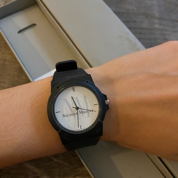 Neiman Marcus Vintage Watch - Picture 4 of 5